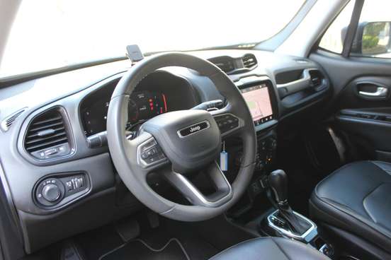JEEP-RENEGADE-2023