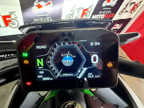 KAWASAKI-Z900 R EDITION-2025