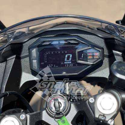 KAWASAKI-NINJA 500-2025