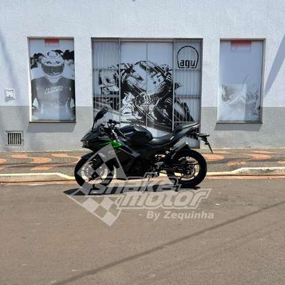 KAWASAKI-NINJA 500-2025