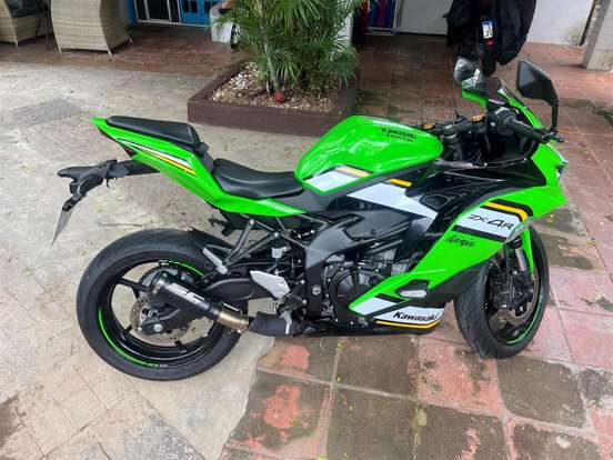 KAWASAKI-NINJA ZX-4R-2025
