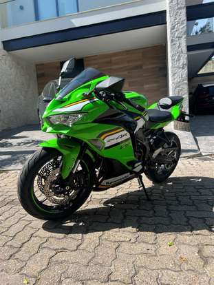 KAWASAKI-NINJA ZX-4R-2025
