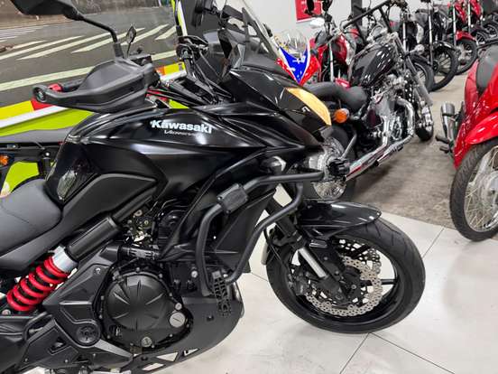 KAWASAKI-VERSYS-2016