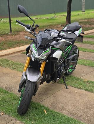 KAWASAKI Z900 R EDITION 