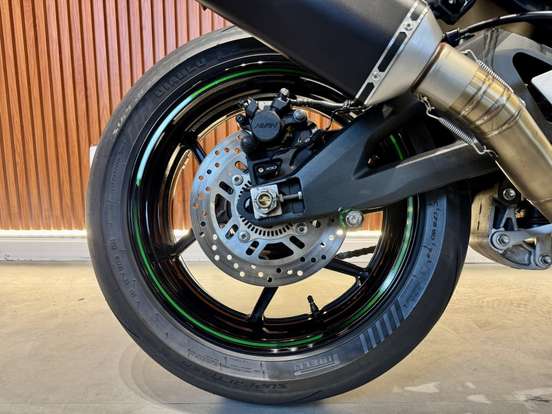 KAWASAKI-Z H2-2025