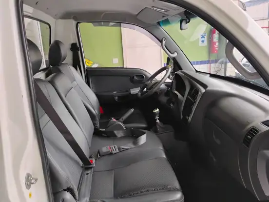 KIA-BONGO-2.5 TD DIESEL STD CS MANUAL KIA-BONGO-2018