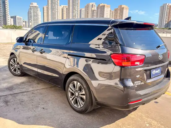 KIA-CARNIVAL-3.3 EX V6 24V GASOLINA 4P AUTOMATICO KIA-CARNIVAL-2018