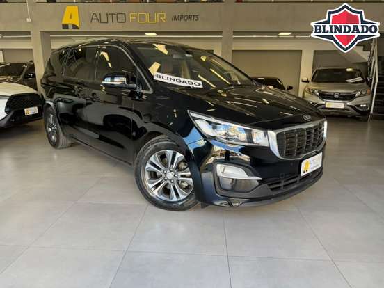 KIA-CARNIVAL-2018