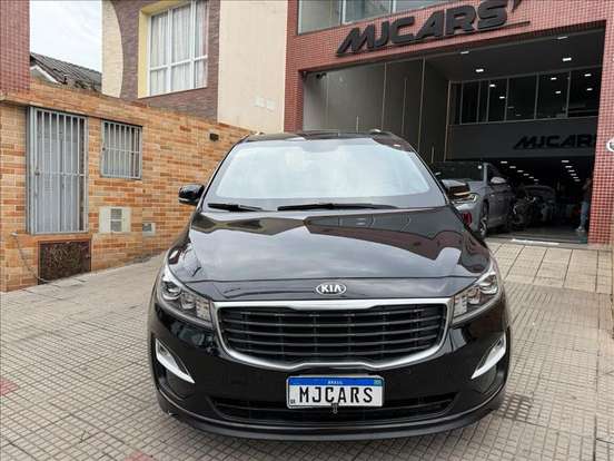 KIA-CARNIVAL-2018