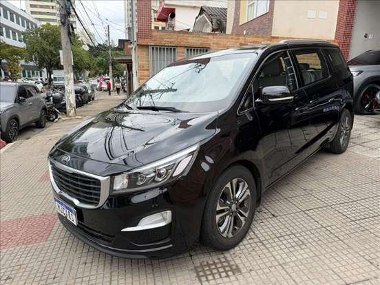 KIA-CARNIVAL-2018