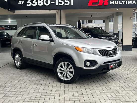 KIA-SORENTO-3.5 S.660 V6 4X4 24V GASOLINA 4P AUTOMÁTICO KIA-SORENTO-2012