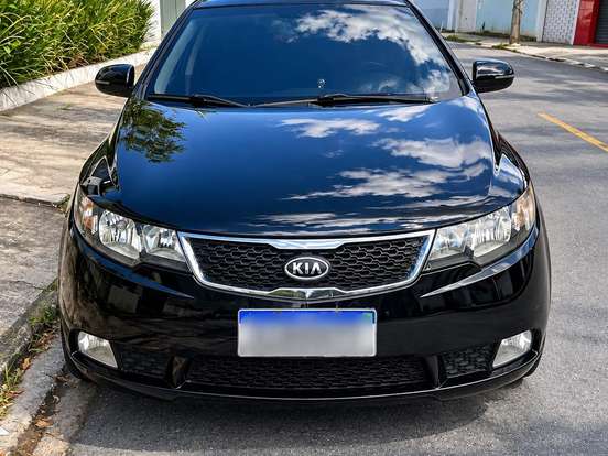 KIA-CERATO-1.6 EX3 SEDAN 16V GASOLINA 4P AUTOMÁTICO KIA-CERATO-2011