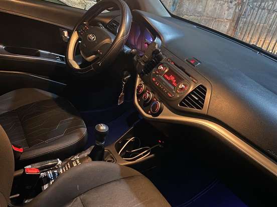 KIA-PICANTO-1.0 EX 12V FLEX 4P MANUAL KIA-PICANTO-2015