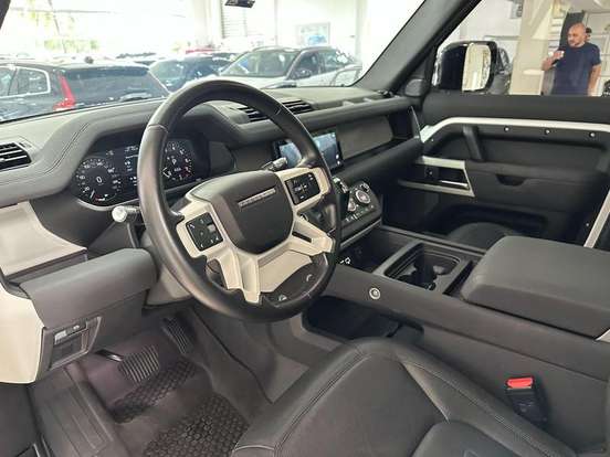 LAND ROVER-DEFENDER-2021