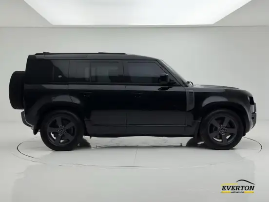 LAND ROVER-DEFENDER-2024