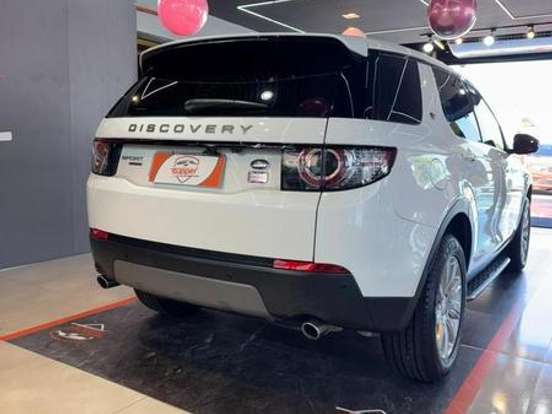 LAND ROVER-DISCOVERY 4-3.0 BLACK 4X4 V6 24V BI-TURBO DIESEL 4P AUTOMÁTICO LAND ROVER-DISCOVERY 4-2016