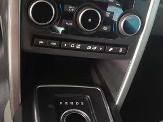 LAND ROVER-DISCOVERY 4-3.0 BLACK 4X4 V6 24V BI-TURBO DIESEL 4P AUTOMÁTICO LAND ROVER-DISCOVERY 4-2016