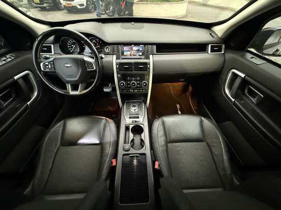 LAND ROVER-DISCOVERY SPORT-2.0 16V SI4 TURBO GASOLINA SE 4P AUTOMÁTICO LAND ROVER-DISCOVERY SPORT-2015