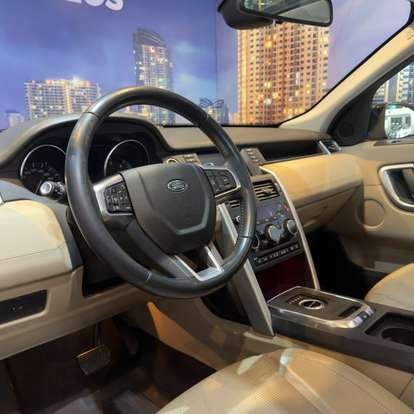LAND ROVER-DISCOVERY SPORT-2015