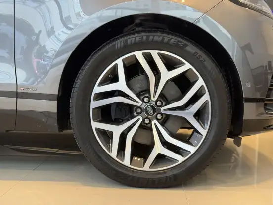 LAND ROVER-RANGE ROVER VELAR-2.0 P300 GASOLINA R-DYNAMIC SE AUTOMÁTICO LAND ROVER-RANGE ROVER VELAR-2018