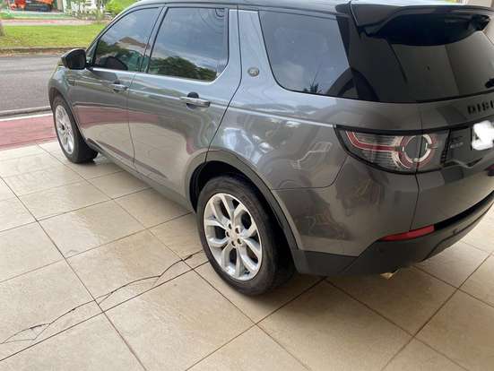 LAND ROVER-DISCOVERY SPORT-2015