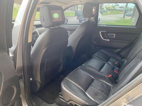 LAND ROVER-DISCOVERY SPORT-2015