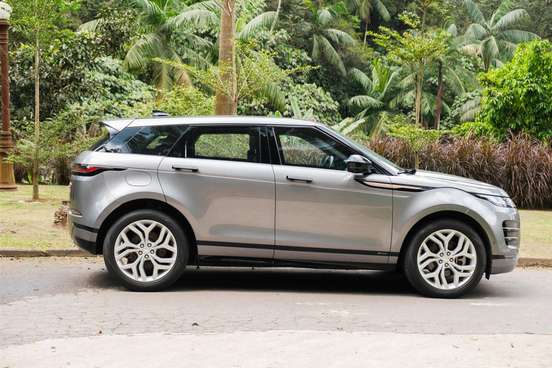 LAND ROVER-RANGE ROVER EVOQUE-2.0 P250 FLEX R-DYNAMIC SE AWD AUTOMÁTICO LAND ROVER-RANGE ROVER EVOQUE-2021