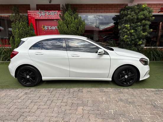 MERCEDES-BENZ-A 200-2016