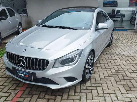 MERCEDES-BENZ-A 200-1.6 TURBO STYLE 16V GASOLINA 4P AUTOMÁTICO MERCEDES-BENZ-A 200-2014
