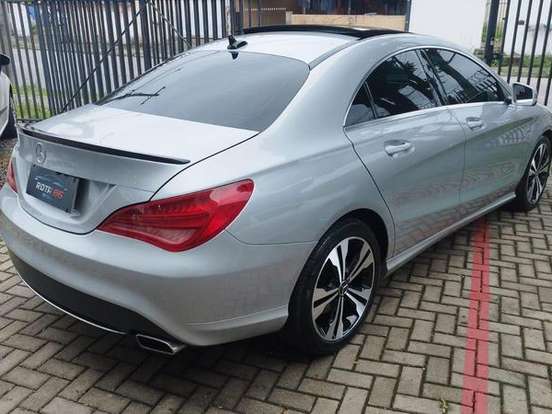 MERCEDES-BENZ-A 200-1.6 TURBO STYLE 16V GASOLINA 4P AUTOMÁTICO MERCEDES-BENZ-A 200-2014