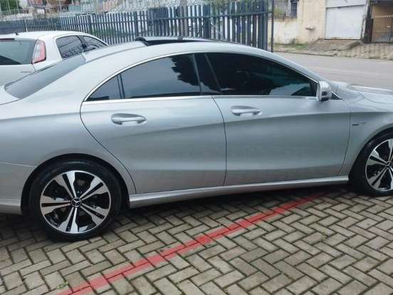 MERCEDES-BENZ-A 200-1.6 TURBO STYLE 16V GASOLINA 4P AUTOMÁTICO MERCEDES-BENZ-A 200-2014