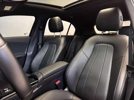 MERCEDES-BENZ-A 250-2020