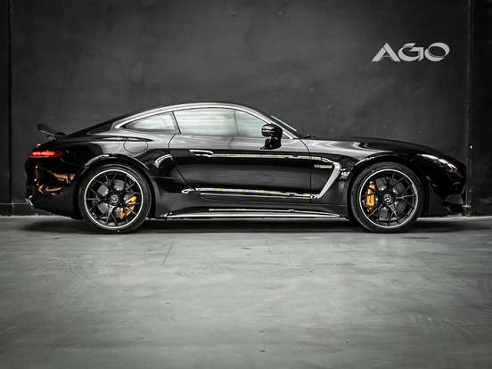 MERCEDES-BENZ-AMG GT 63-2024