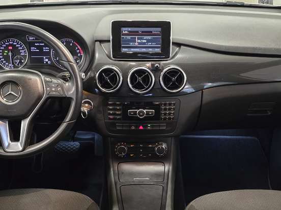 MERCEDES-BENZ-B 200-1.6 TURBO GASOLINA 4P AUTOMÁTICO MERCEDES-BENZ-B 200-2012