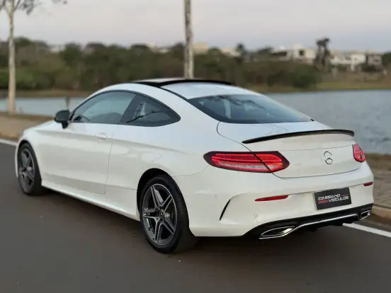 MERCEDES-BENZ-C 180-2019