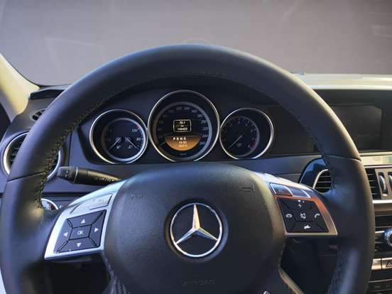 MERCEDES-BENZ-C 180-1.8 CGI TOURING 16V TURBO GASOLINA 4P AUTOMÁTICO MERCEDES-BENZ-C 180-2011