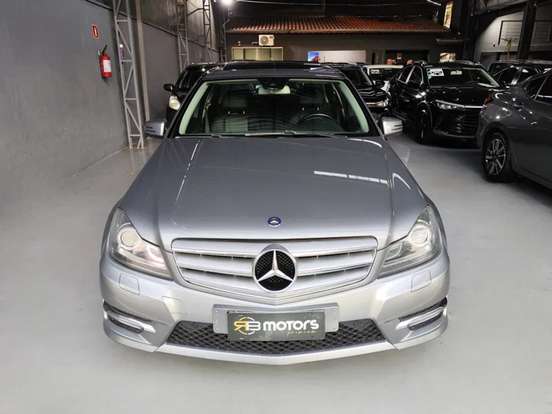 MERCEDES-BENZ-C 200-1.8 CGI AVANTGARDE 16V GASOLINA 4P AUTOMÁTICO MERCEDES-BENZ-C 200-2013
