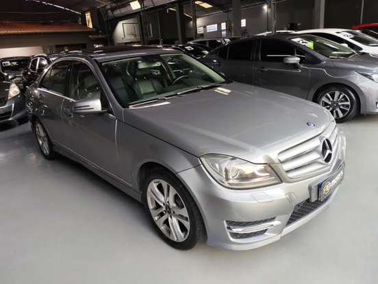 MERCEDES-BENZ-C 200-1.8 CGI AVANTGARDE 16V GASOLINA 4P AUTOMÁTICO MERCEDES-BENZ-C 200-2013