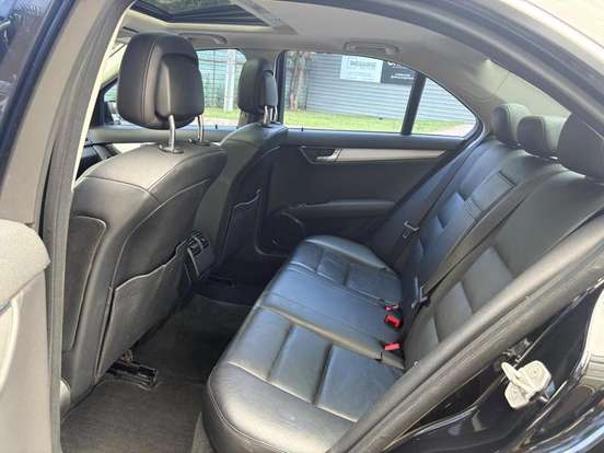 MERCEDES-BENZ-C 200-2010
