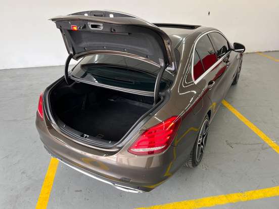 MERCEDES-BENZ-C 200-2.0 CGI AVANTGARDE 16V GASOLINA 4P AUTOMÁTICO MERCEDES-BENZ-C 200-2015