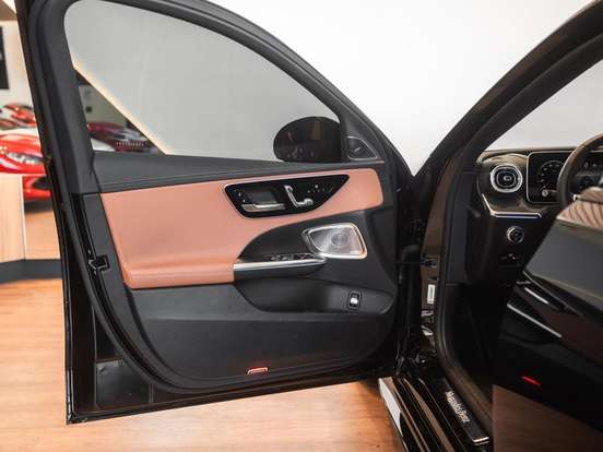 MERCEDES-BENZ-C 300-2.0 EQ BOOST HÍBRIDO AMG LINE 9G-TRONIC MERCEDES-BENZ-C 300-2025
