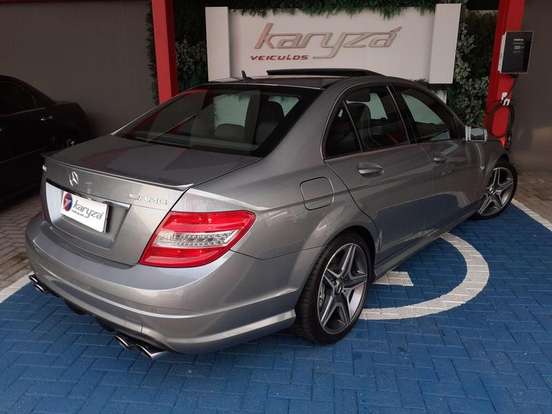 MERCEDES-BENZ-C 63 AMG-2010