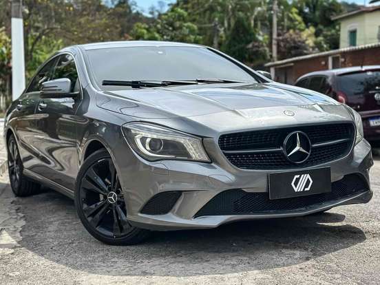 MERCEDES-BENZ-CLA 200-1.6 URBAN 16V FLEX 4P AUTOMÁTICO MERCEDES-BENZ-CLA 200-2016