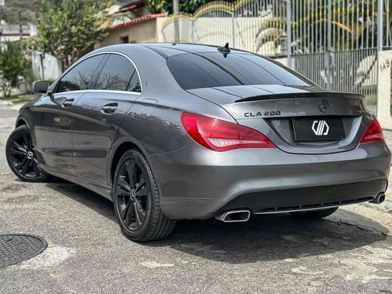 MERCEDES-BENZ-CLA 200-1.6 URBAN 16V FLEX 4P AUTOMÁTICO MERCEDES-BENZ-CLA 200-2016