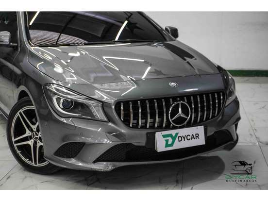 MERCEDES-BENZ-CLA 200-2014