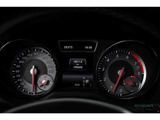 MERCEDES-BENZ-CLA 200-2014