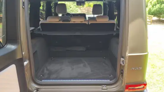 MERCEDES-BENZ-G 63 AMG-4.0 V8 BITURBO MHEV MANUFAKTUR 4MATIC SPEEDSHIFT MERCEDES-BENZ-G 63 AMG-2025