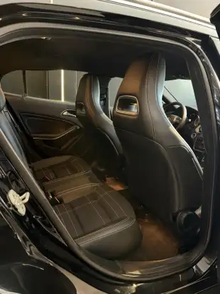 MERCEDES-BENZ-GLA 200-1.6 CGI ADVANCE 16V TURBO GASOLINA 4P AUTOMÁTICO MERCEDES-BENZ-GLA 200-2015