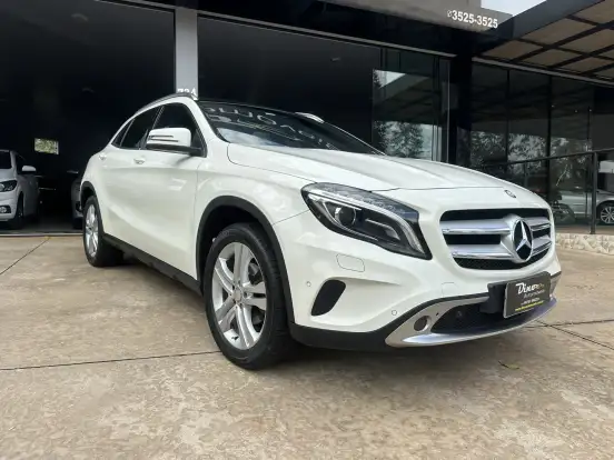 MERCEDES-BENZ-GLA 200-1.6 CGI ENDURO 16V TURBO FLEX 4P AUTOMÁTICO MERCEDES-BENZ-GLA 200-2016