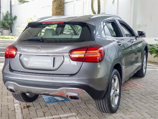 MERCEDES-BENZ-GLA 200-1.6 CGI FLEX ADVANCE 7G-DCT MERCEDES-BENZ-GLA 200-2019